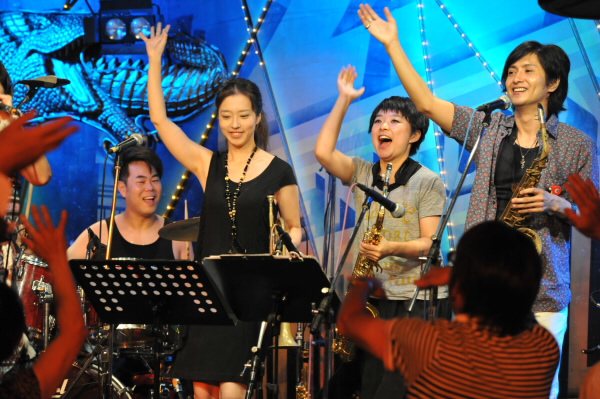 2013.8.13 at CROCODILE #5