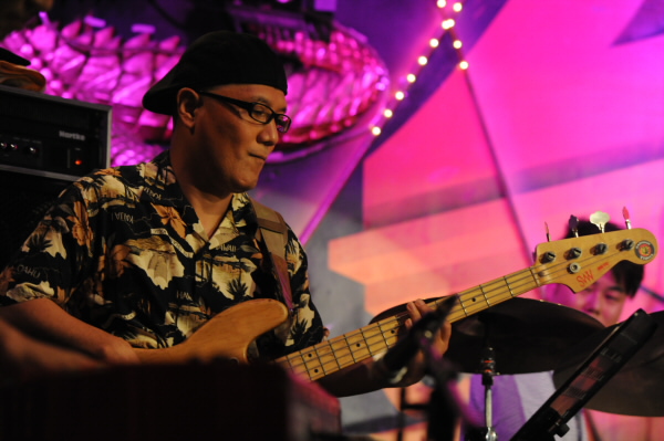 2013.8.13 at CROCODILE #10