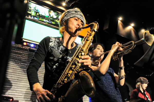 2015.1.9 at CRAWFISH #14